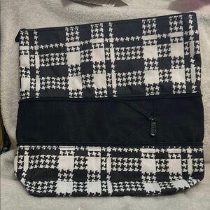 Chic Black and White Checkered Tote
